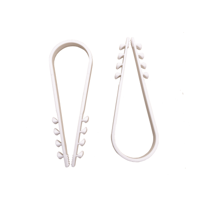[LPHOLD25] Bolsa con 100 clips sujetadores de plástico para cables de 19 a 25 mm. Ideales para instalaciones en pared, brindan sujeción firme y segura.