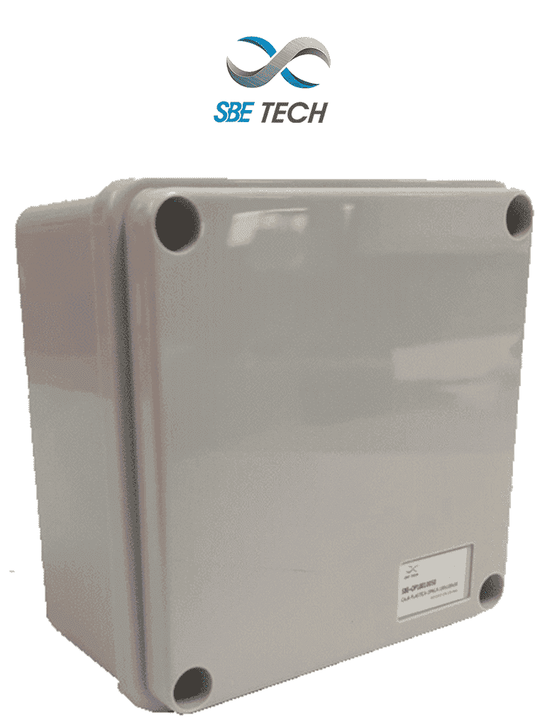 [SBE-OP10010050] SBE TECH OP10010050 - Caja plástica con tapa opaca de 10x10x5 cm multiusos con grado de protección IP66, fabricada en material autoextinguible y resistente a la abrasión