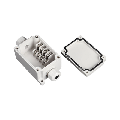 [PST-TJ-4P] Caja de Conexión Exterior con Conexión Lateral para 4 Líneas (doble tornillo). Incluye Glándulas.