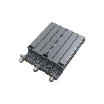 Duplexer SYSCOM en UHF, 6 Cav. 403-430 MHz, 50 Watt, 5 MHz Sep. Rechazo de Banda, N Hembras.