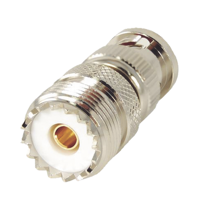 [RFB-1136] Adaptador en Linea para 50 Ohm, Conector BNC Macho-UHF Hembra (SO-239), Níquel/ Oro/ Delrin.