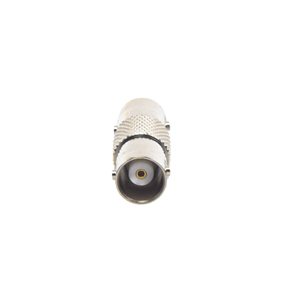 [RFB-1134] Adaptador Tipo Barril para 50 Ohm de Conectores BNC Hembra a BNC Hembra, Niquel/Oro/Polipropileno.