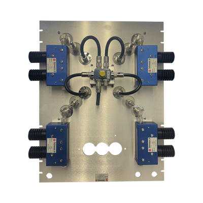 Combinador en Panel para Rack 19 400-512 MHz, 4 Canales (8 Diam.) 250 kHz, 100/150 Watt, N Hembras.
