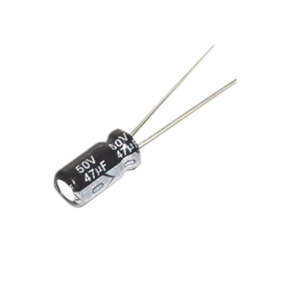 [0047M0050V] Capacitor Electrolítico de Aluminio, Radial de 47 µFd, 50 Vcc, 105 °C, 6.3 x 11 mm.