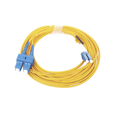 [LP-FO-D-LCU-SCU-05] Jumper de Fibra Óptica Monomodo 9/125 LC/UPC-SC/UPC, PVC, 2.0 mm, Dúplex, Amarillo, 5 Metros (16.40 Pies)