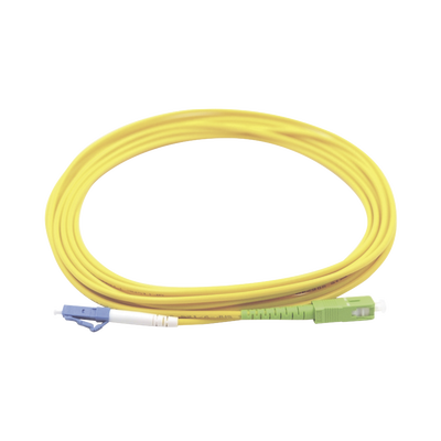 [LP-FO-LCU-SCA-03] Jumper de Fibra Óptica Monomodo LC/UPC-SC/APC Simplex, Color Amarillo 3 Metros (9.84 Pies)