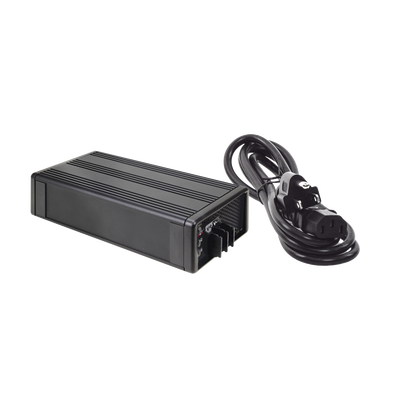 Cargador para Baterías de Plomo Ácido y Litio / 13.5A / 12V / Bancos de 55 a 180 Ah/ Con cable de alimentación